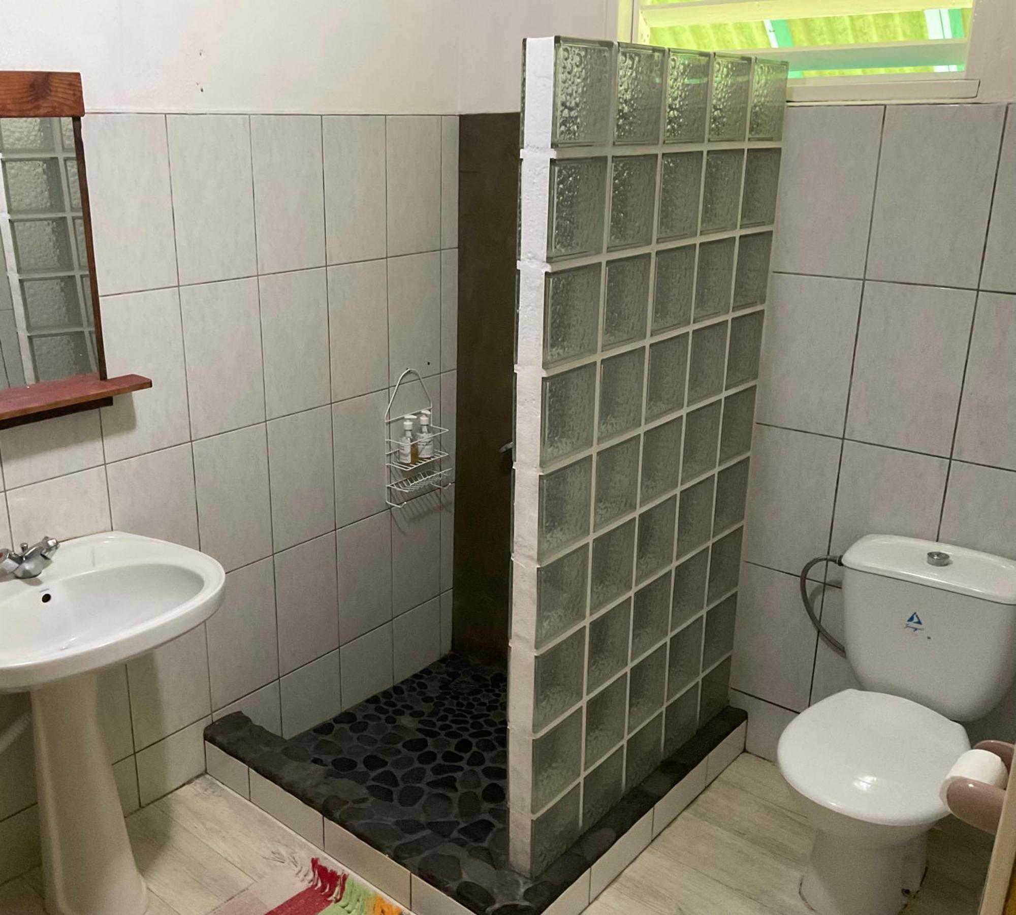 Manomano Lodge Papara Екстериор снимка