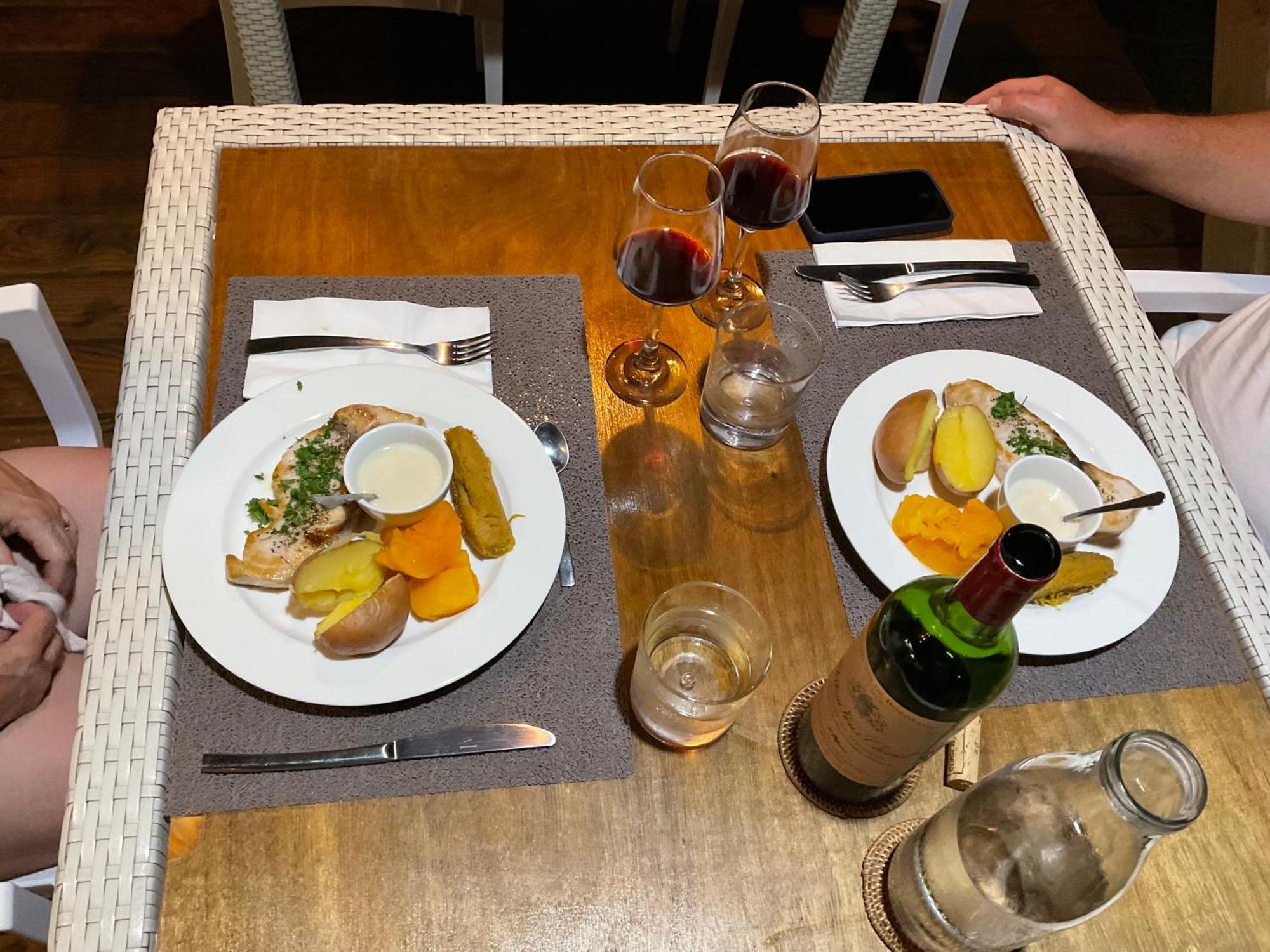 Manomano Lodge Papara Екстериор снимка
