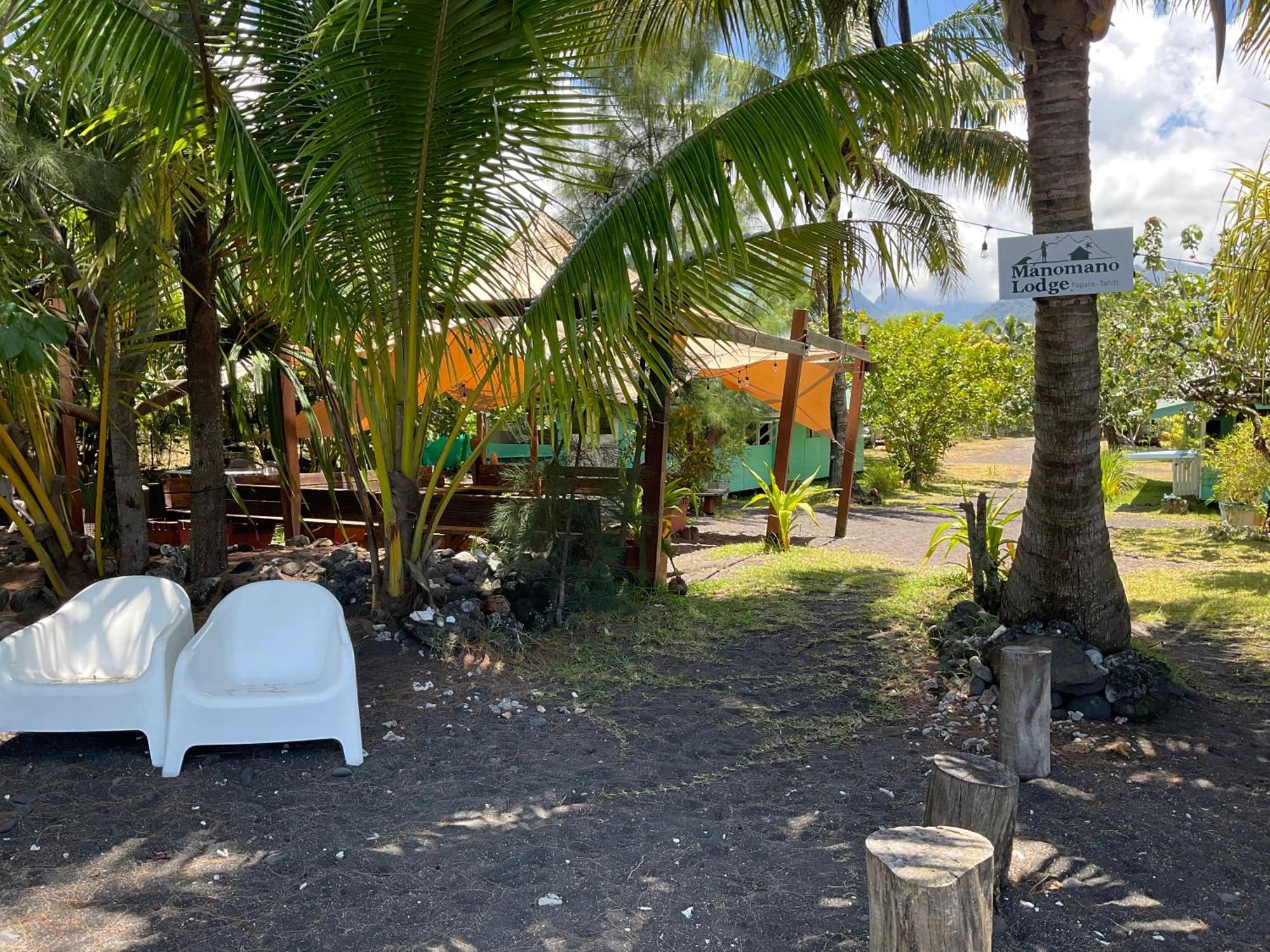Manomano Lodge Papara Екстериор снимка